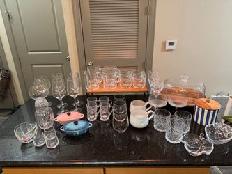 Mixed Glassware and Kitchen Items Lot