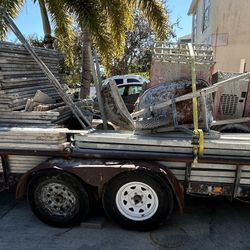 Tráiler And Everything 