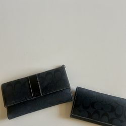 Coach Wallet with Removable Check Book Cover Set Of 2