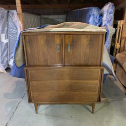 Mid Century Modern Bedroom Set