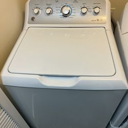 Washer & Dryer - White - Basic Service Needed