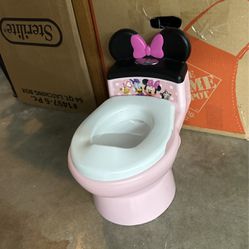 Minnie Mouse Training Potty 