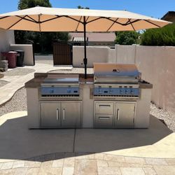 CUSTOM BBQ ISLANDS 