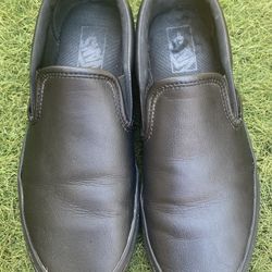 VANS SLIP ON BLACK MONO LEATHER SIZE 9