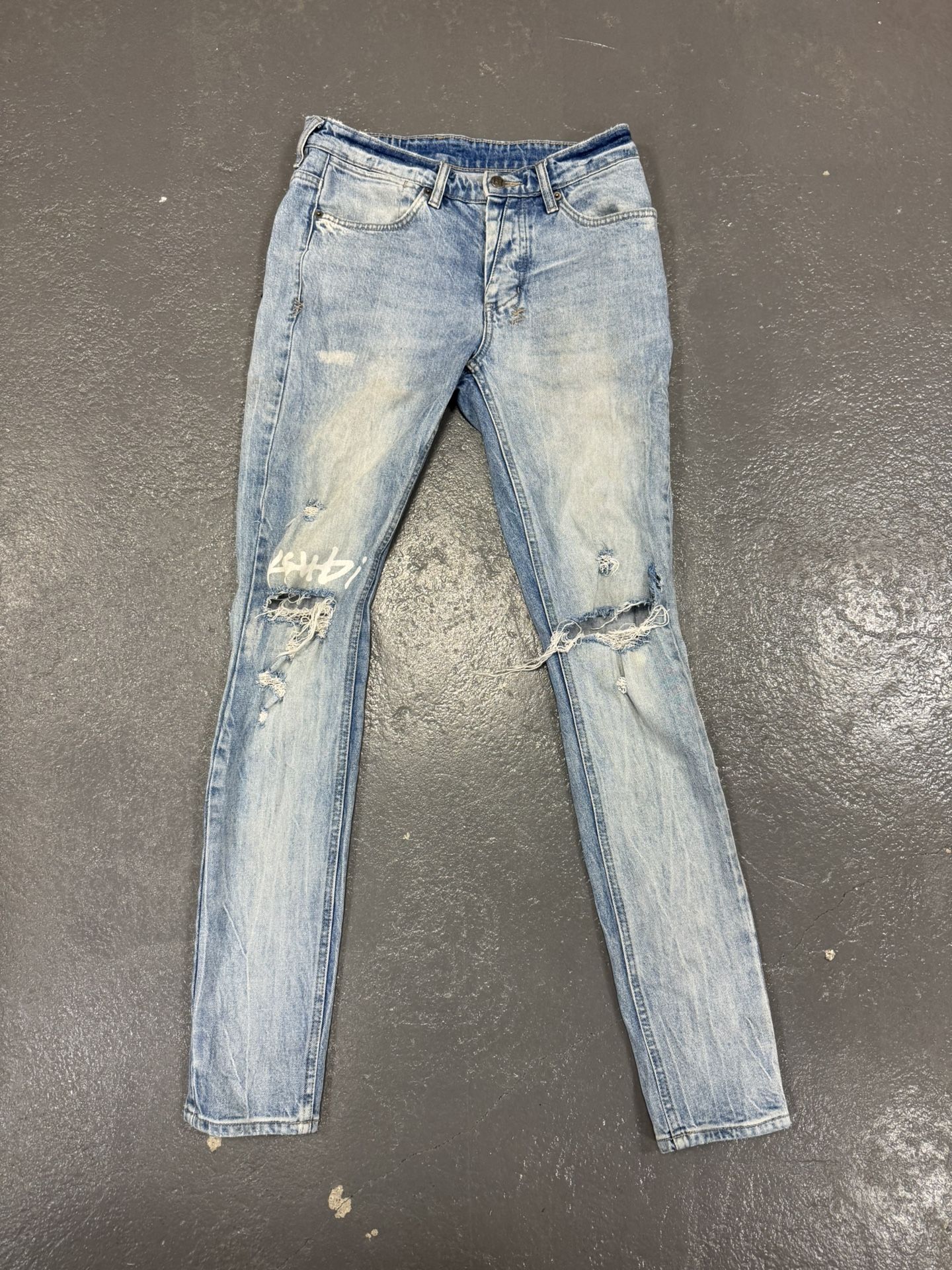 Kusbi jeans
