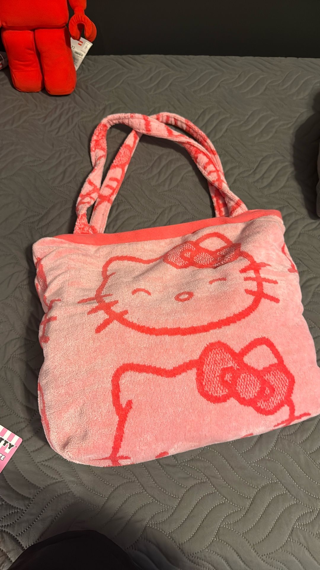 Hello Kitty Towel In A Tote