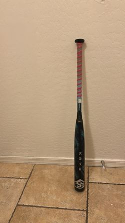 Louisville Slugger Kryo Softball Bat