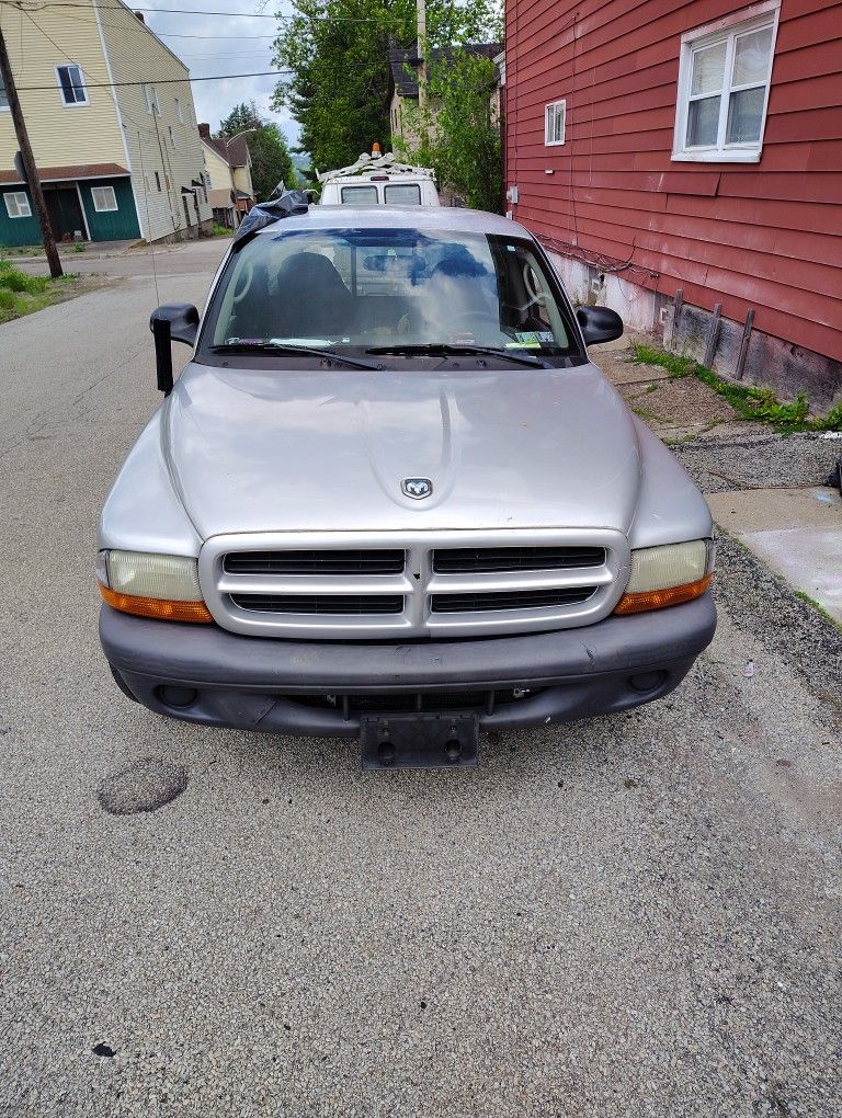 2003 Dodge Dakota