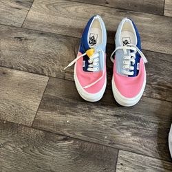 Vans 