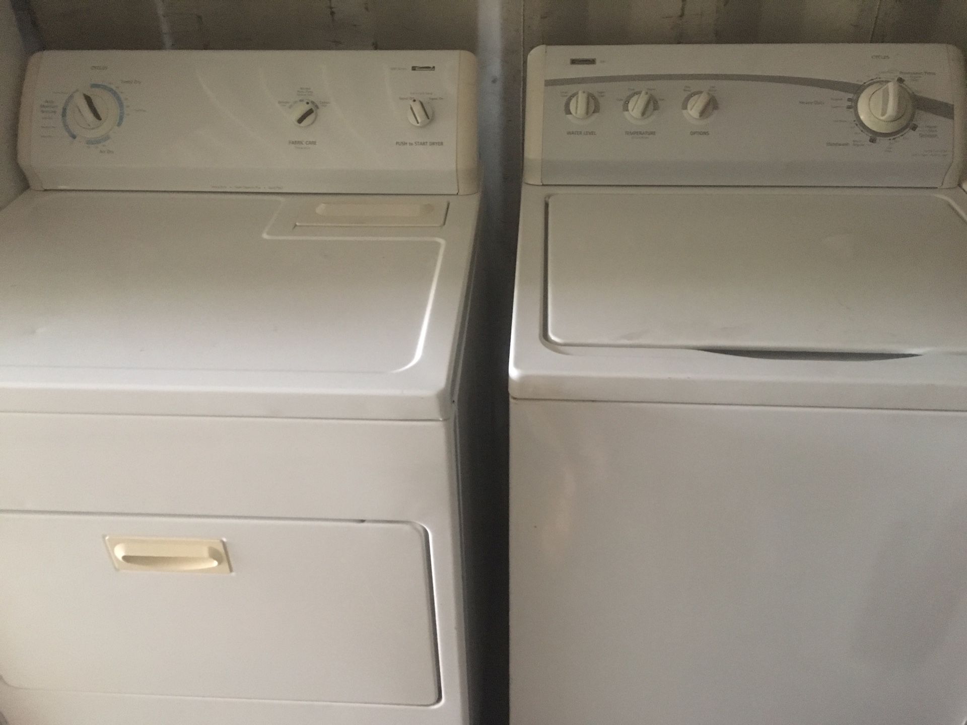 KENMORE SUPER CAPACITY WASHER AND DRYER CAN SELL SEPERATE TOO PERFECT 30 DAY GUARENTEE