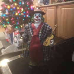Vintage Clothtique Possible Dreams Clown Ornament