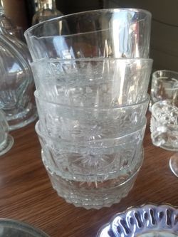 Acroroc crystal bowls