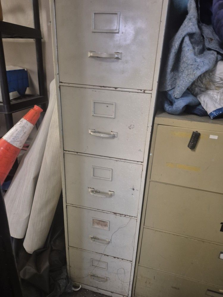 🚨 FREE DRAWER Filing Or Storage Has Wear