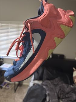 Giannis Immortality 2 size 11.5
