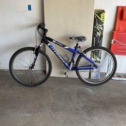 Giant Yukon SE XS Aluminum Mens Mountain Bike