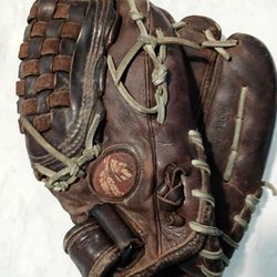 NOKONA X2 Baseball Glove RHT