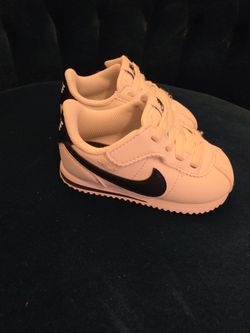 Nike Cortez Toddler Black & White – Size 6C