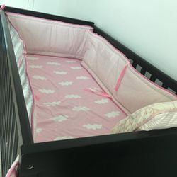 Baby Crib/ Cuna De Bebe