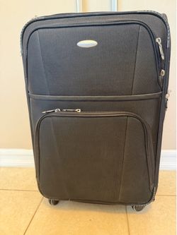 Luggage 28 inches $40  and carryon 20 inches