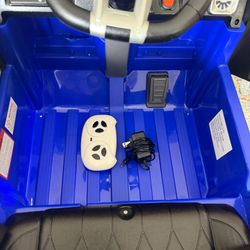 Mercedes G-Wagon Kids Ride-On Car (AMG Style) – Electric – Blue