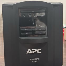 APC Smart-UPS (SMT750I) UPS System