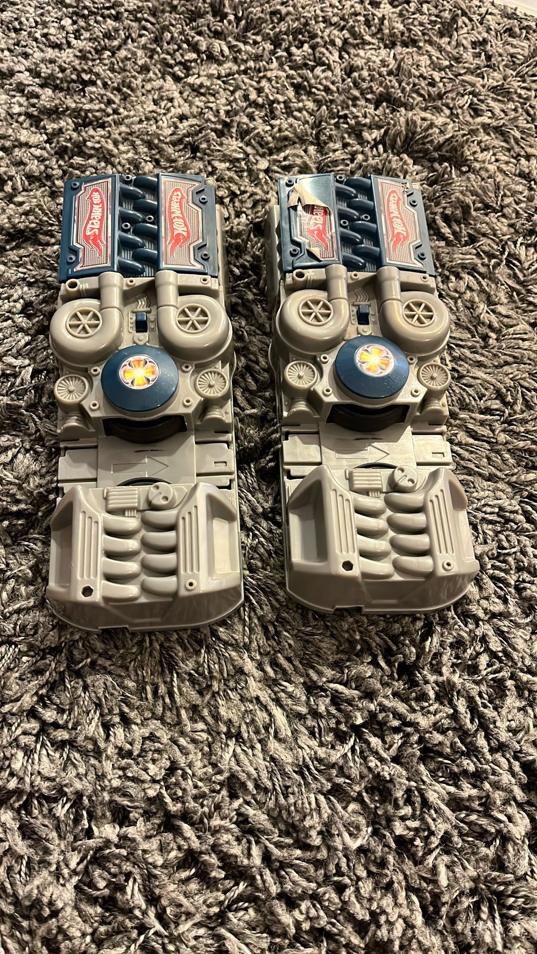 2 Hotwheels Power Boosters