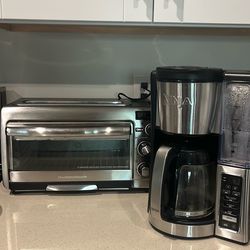 Toaster oven/Coffee maker