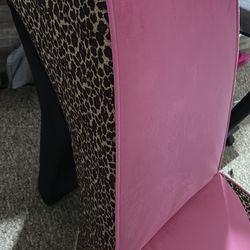 Cheetah chair