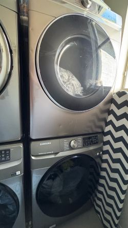 4 total washer n dryer. 2 each