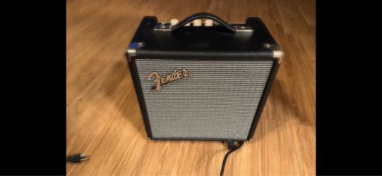 Fender Rumble 15