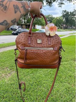 Dooney & Bourke