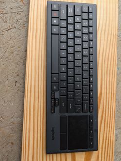 Logitech K830 Keyboard