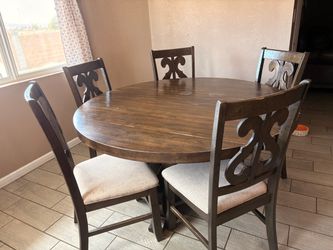 Round Wood Dining Table with 5 Chairs