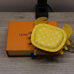 luxury luis vuitton accessories holder