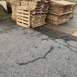 40x40 pallets $5 A piece