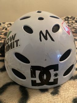 Snowboard/ski helmet