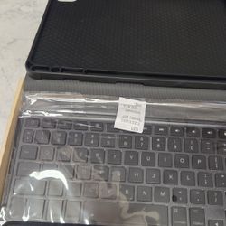 Multi-Function Keyboard with Touchpad - ipad 11,5"