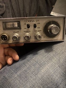 Cobra 21 & Cobra 25 LTD Classic CB Radios. As is $30 for both of them