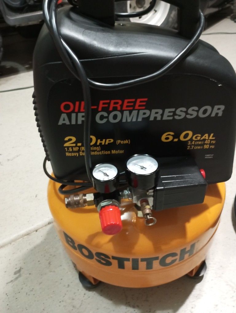 Air Compressor 