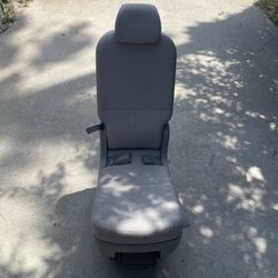 2019 Kia Sedona Middle Seat