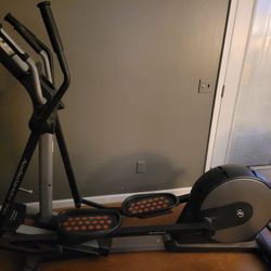 NordicTrack Elliptical AudioStrider 990 w/ Power Card
