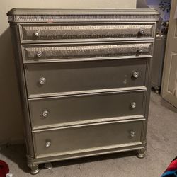 King Size Bedroom Set