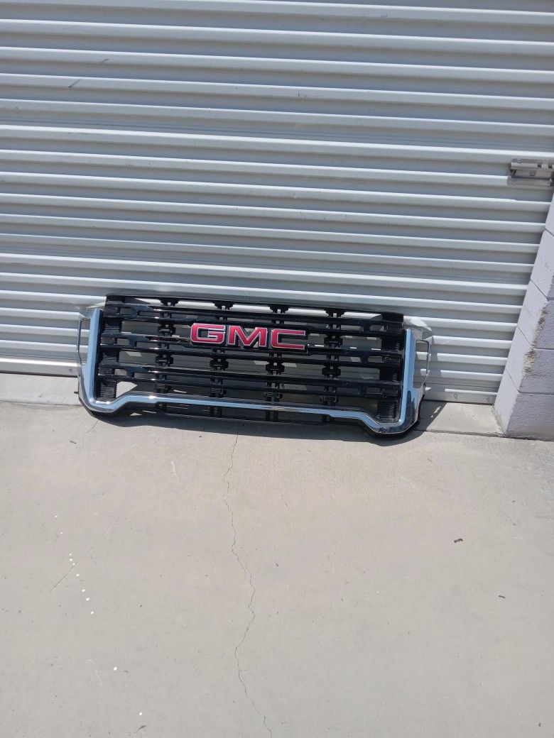 20 To 23 Grille Gmc Sierra 2500 Hd ( Oem)