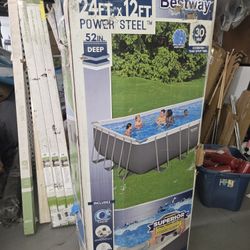 Bestway
Power Steel 24 ft. x 12 ft. x 52 in. Rectangular Above Ground Swimming Pool Set