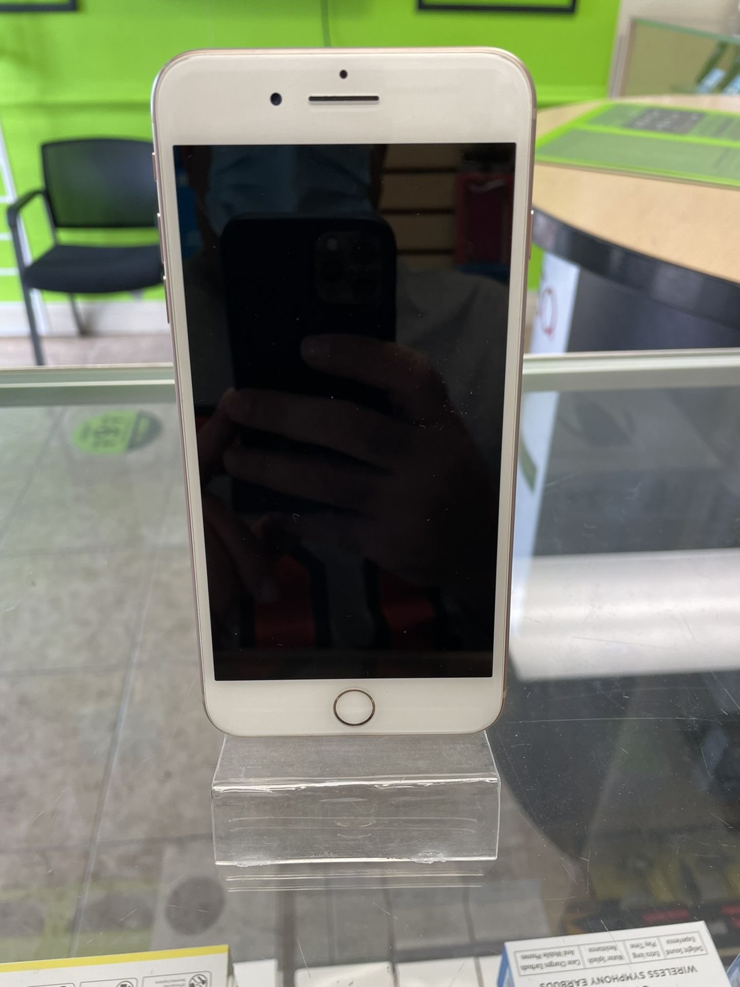 iPhone 8 Plus 64 Gb Unlocked