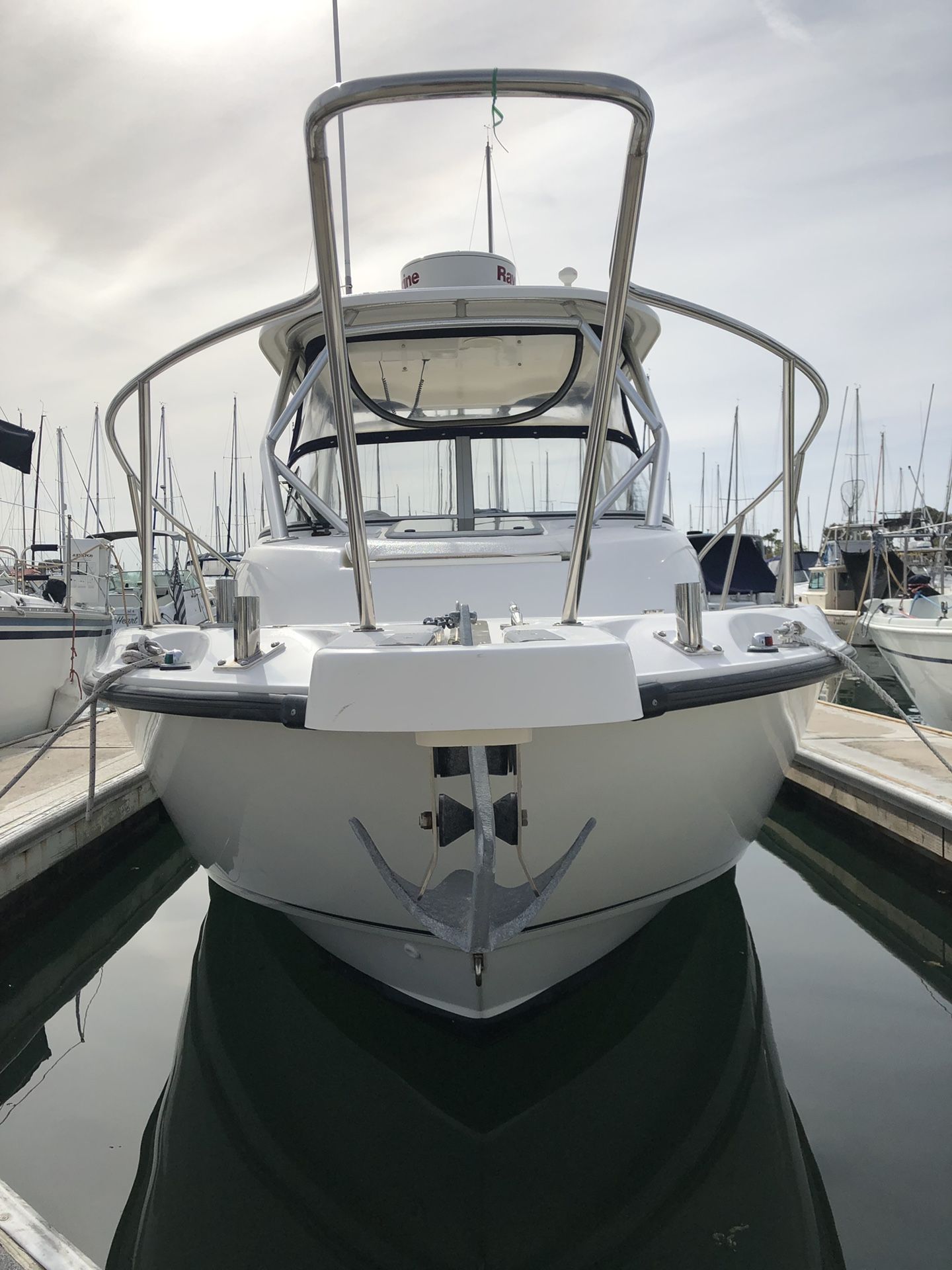 Boston Whaler 235 Conquest