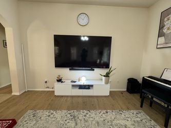 LG 86" Class - UR8000 Series - 4K UHD LED TV