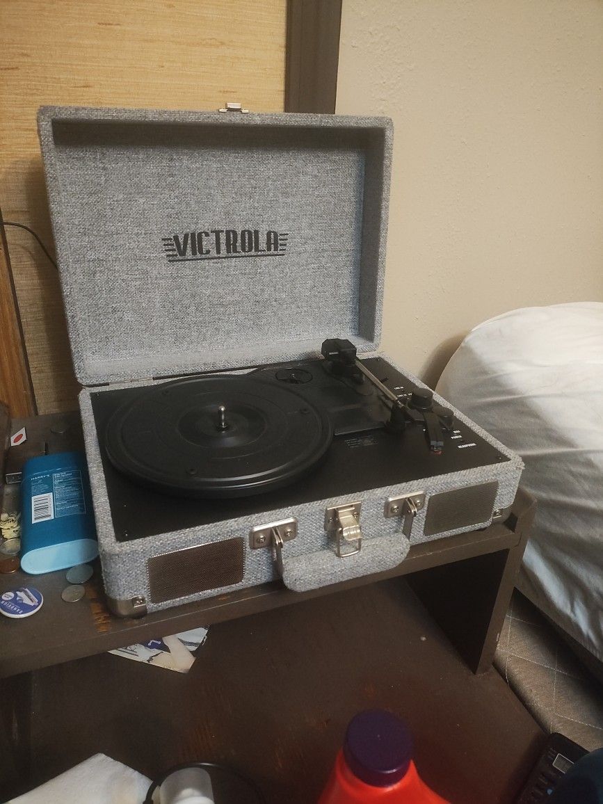 Victrola Vinyl Player (Not Working)