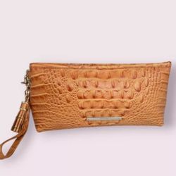 Brahmin Melbourne KAYLA Large Patent Leather Wristlet Clutch