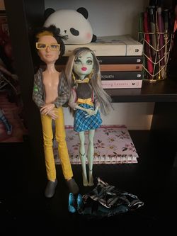 Monster high Jackson and Frankie dolls